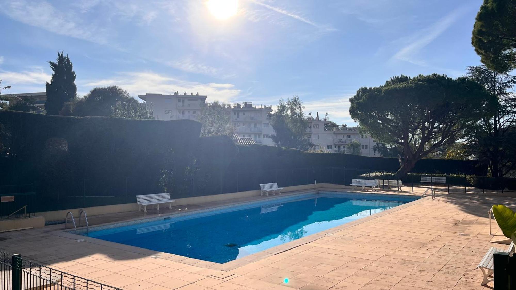 L'Azur - Apt De Standing - Piscine - Parking Le Cannet Exteriér fotografie